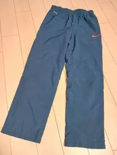 Item thumbnail for item 031302d4-df97-4ba9-8bf8-69970c36dcd5