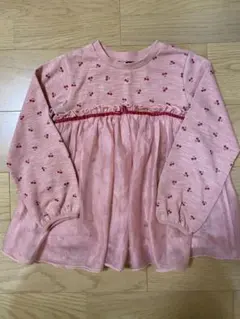 ☆美品☆１３０さくらんぼ柄長袖チュールカットソー女の子