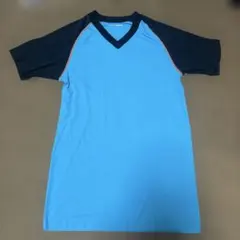 BODY WILD Vネック 1枚のサムネイル