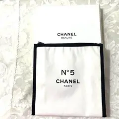 ✨未使用品✨CHANEL✨BEAUTE 「No5」ロゴ入りポーチ✨ノベルティ