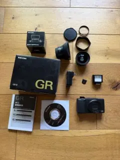 RICOH GR IIIx シャッター数2509枚 RICOH GR IIIx シャッター数2509枚 - メルカリ