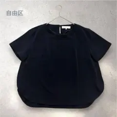美品✨自由区 体型カバー ゆったり クルーネック シルエット とろみ素材 Lのサムネイル