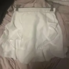 evelyn ホワイト スカート