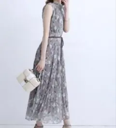 アプワイザーリッシェフラワープリーツワンピース モカサイズ1