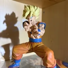 ドラゴンボール 超サイヤ人孫悟空 フィギュア　リペイント品