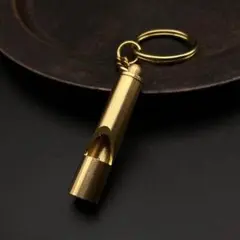 172 真鍮 キーホルダー 笛 ホイッスル ビンテージ 防災 緊急 アウトドア