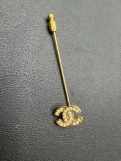 シャネル ココマーク　ラインストーン　ピンブローチ　ヴィンテージ　ゴールド
