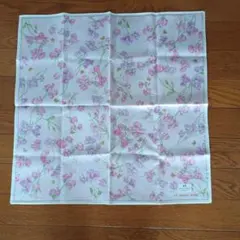 HANAÉ MORI 花柄ハンカチ 約50cm