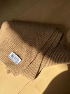 Johnstons of Elgin カシミア　マフラー　ベージュ　リブ編みのサムネイル