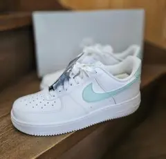 新品 NIKE エアフォース1 ホワイト ジェイドアイス 27.5㎝ 限定ナイキ