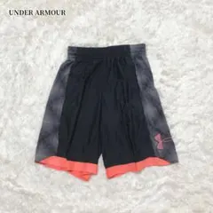 アンダーアーマー　ハーフパンツ　ブラック　スポーツ　ランニング　アウトドア