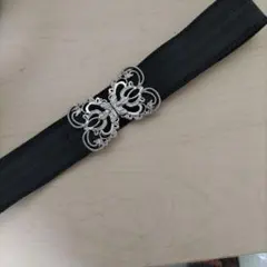 ゴムベルト／蝶／シルバー／ブラック／黒の伸縮性ベルト ／バックル