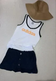 adidas フリル　タンクトップ　カーキ　オレンジのサムネイル