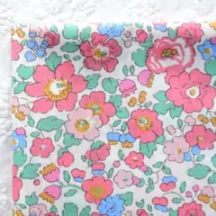 ベッツィ Xカラー　輸入リバティタナローン　30cm×50cm