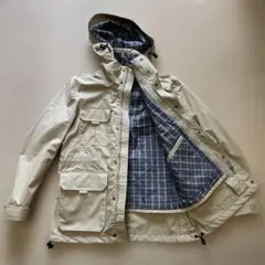 Item thumbnail for item ea97abf3-720a-47b5-8dc3-4e7c5d392b36