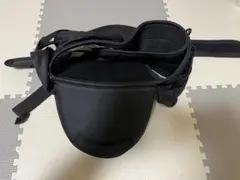 ヒップシート　ポーチ　ブラック