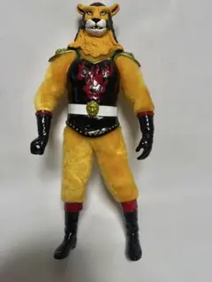 メディコムトイ 風雲ライオン丸 ソフビ （兜付）ピープロ ベアモデル