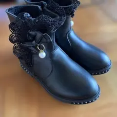 ブラックレース装飾キッズブーツ18cm