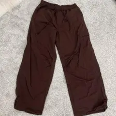 UNIQLOパンツ　茶　Mサイズのサムネイル