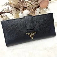 美品✨PRADA サフィアーノ レザー 長財布 ブラック メタルロゴ - メルカリ
