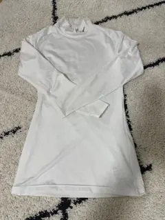 ホワイト 長袖 ハイネックインナー Mサイズ