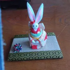 ちりめん細工 うさぎの人形のサムネイル