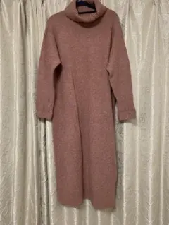 ピンクワンピース長袖