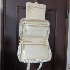 ローラアシュレイのポーチセット