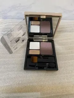 MAQuillAGE アイシャドウパレットのサムネイル