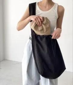 CANAL JEAN 【El mar】 オックスショルダーバッグのサムネイル