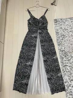 topshop モノトーン　ロングワンピースのサムネイル