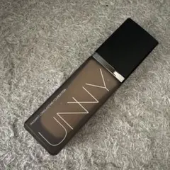 UNNY CLUB リキッドファンデーション　アイボリーホワイトのサムネイル