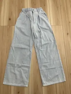 GU ライトデニムワイドパンツ