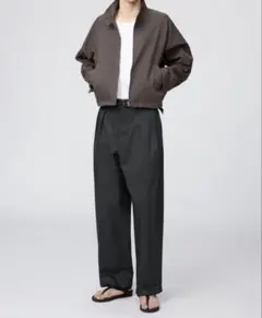 【未使用】 <UNIQLO U> 2026SS タックワイドパンツ 79