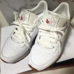 Reebok CLASSIC ホワイト スニーカー 23cm