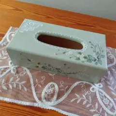 ②ティッシュボックス＊トールペイント＊フローラルデザイン＊ハンドメイド