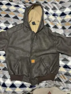 ボロ Carhartt アクティブジャケット ブラウン XL J130 DKB ボロ Carhartt アクティブジャケット ブラウン XL J130 DKB - メルカリ
