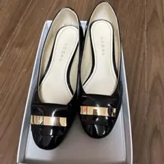 REGAL 黒 パンプス 中ヒール