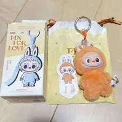 PIN FOR LOVE ラブブ　「J」