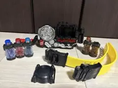 仮面ライダービルド　変身ベルト、フルボトルセット