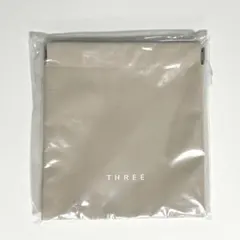 【匿名配送】THREE コスメポーチのサムネイル