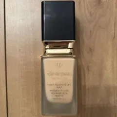 クレ・ド・ポー ボーテ タンフリュイドエクラ　マット