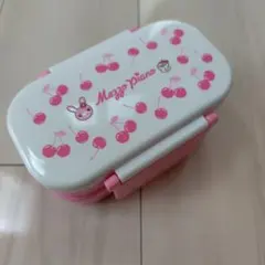 Item thumbnail for item e72590ae-9ee8-4f1f-a0c6-fdc79edc3ec0