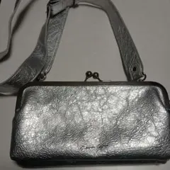 シルバー ガマ口ショルダーバッグ　未使用