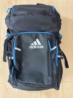 adidas バックパック ボール収納　32L黒/青