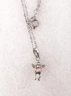 エンジェル　天使型ペンダント　ネックレス　翼