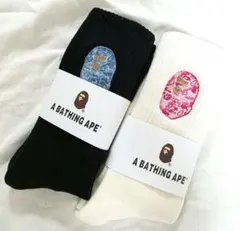 新品未使用　A BATHING APE 　エイプ　靴下 ソックス　刺繍黒白2足