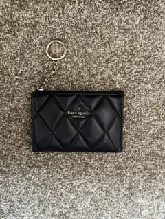 kate spade キルティング　コインケース　ブラック