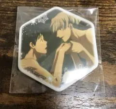 ユーリ!!! on ICE 銀盤 缶バッジ 勝生勇利 ヴィクトル