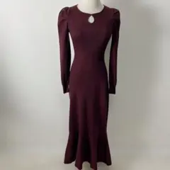 セゾンドパピヨン 女性らしいシルエットが魅力ニットワンピース （ダークブラウン）